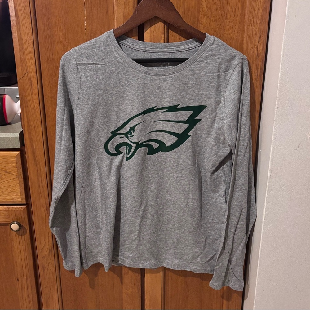 Time and Tru Women's Gray Long-Sleeve Tee with Dark Green Logo